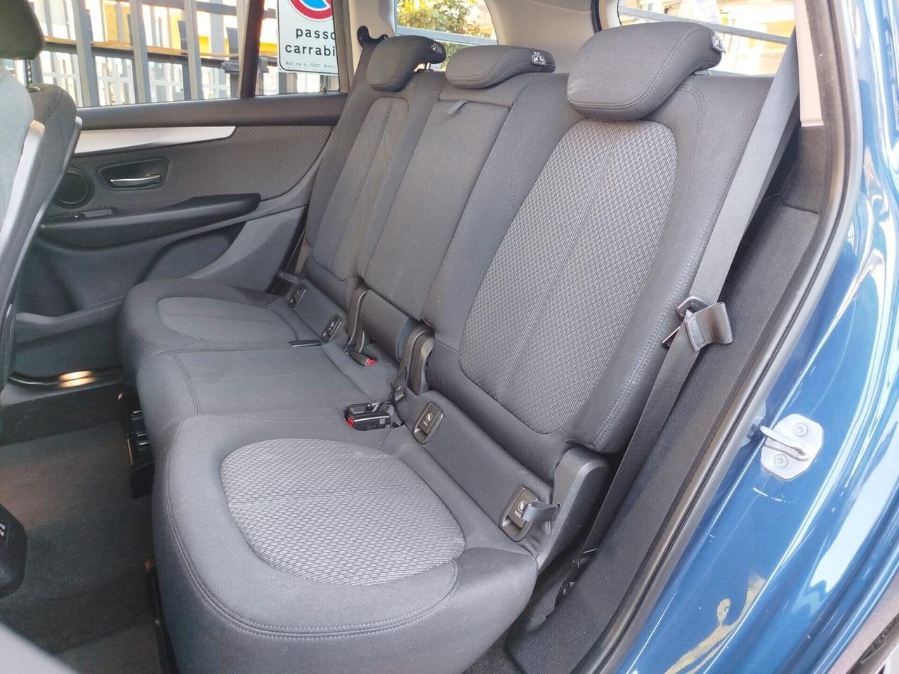 BMW 216d-AUTOMATICO*PREZZO VERO* UNIPRO- KM CERTI- GARANZIA 12 MESI