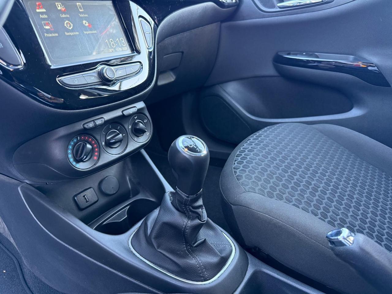 Opel Corsa 1.2 5 porte Cosmo benzina