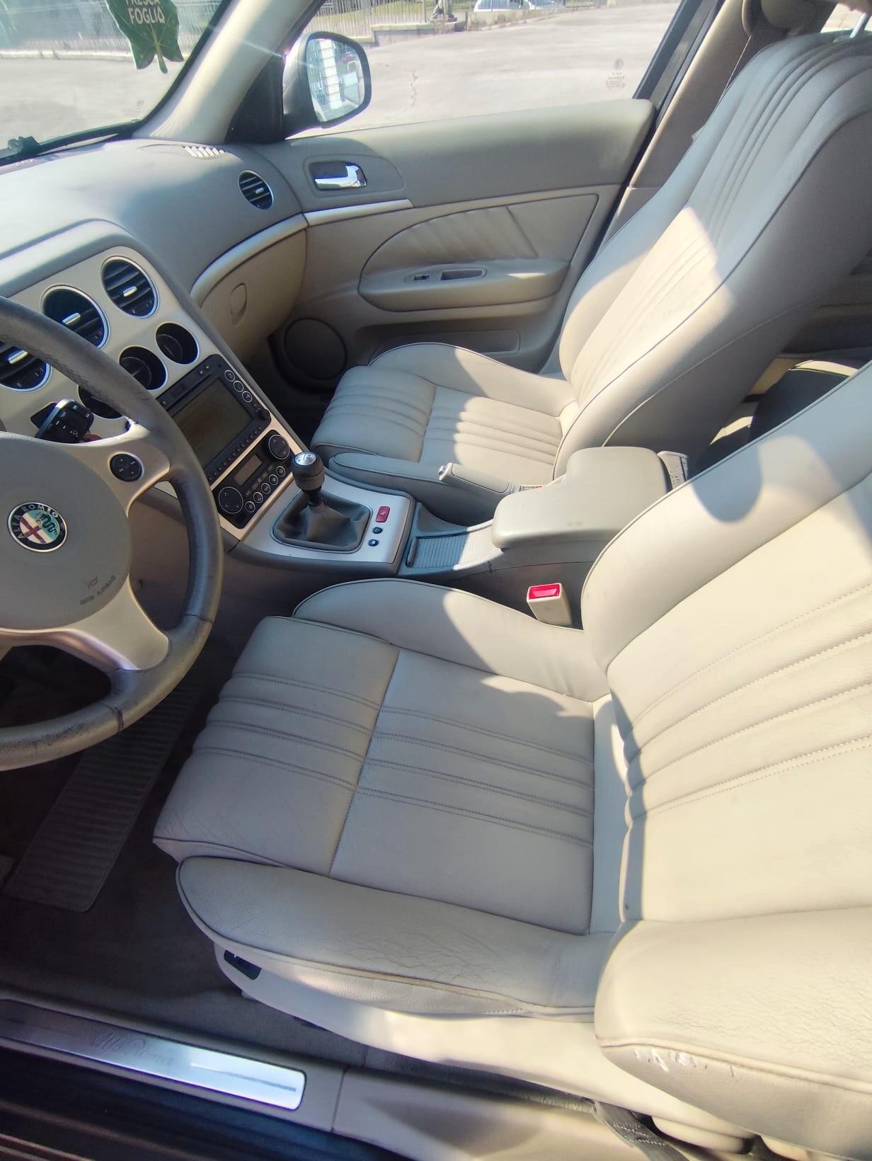 Alfa Romeo 159 2.2 JTS 16V Distinctive