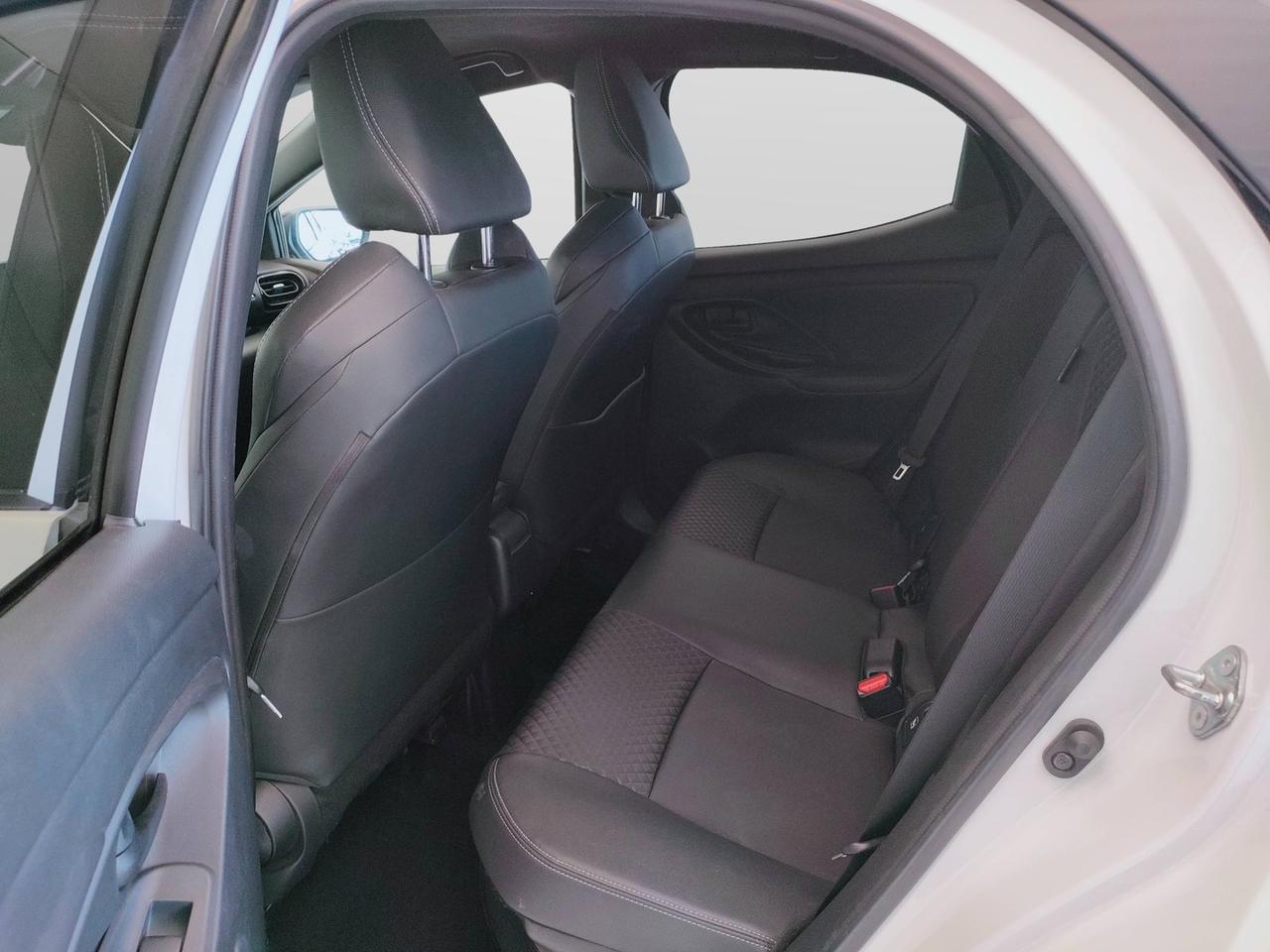 TOYOTA Yaris IV 2020 - Yaris 1.5h Style