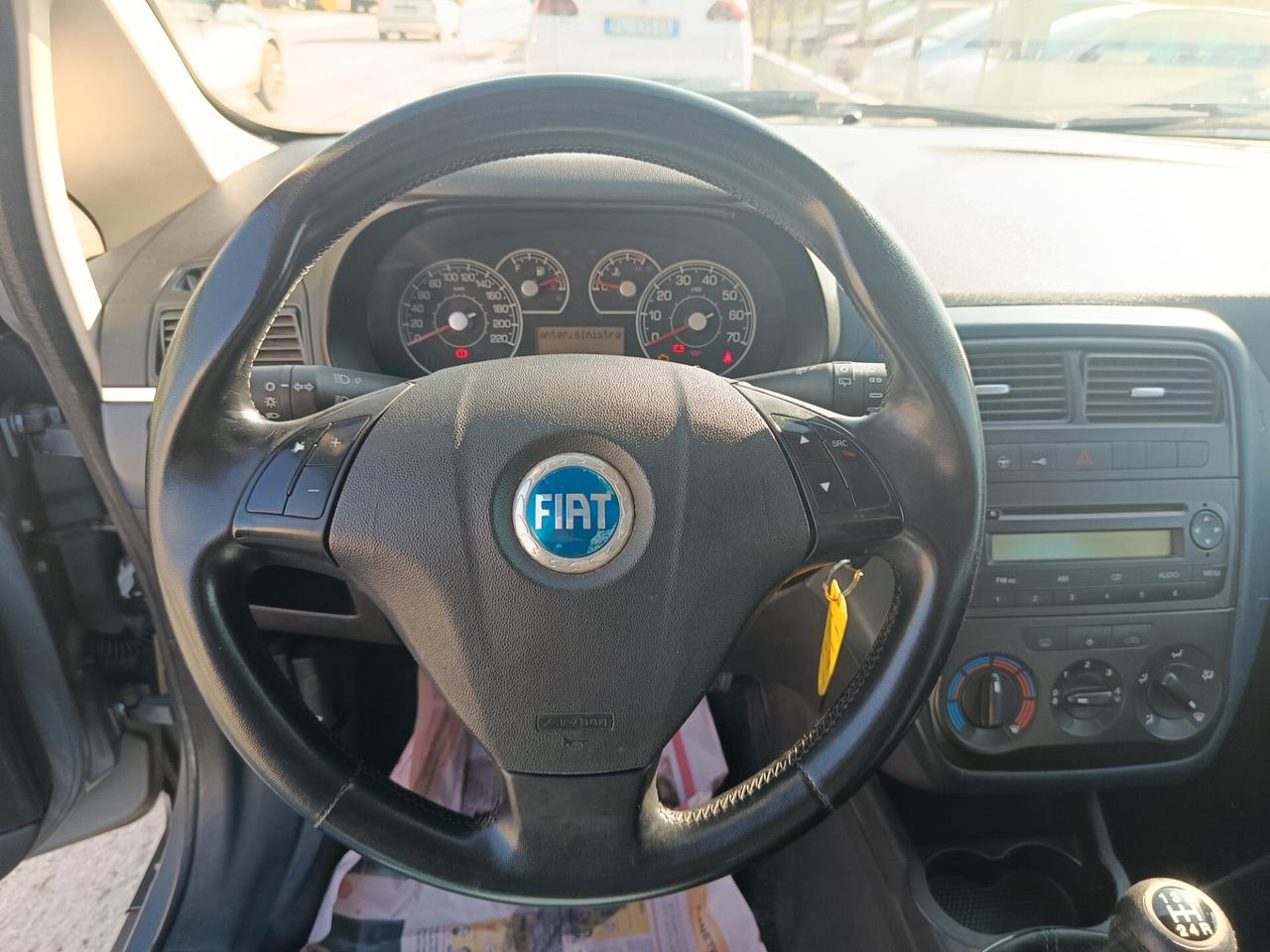 Fiat Grande Punto 1.3 MJT 75 CV 5 porte Dynamic