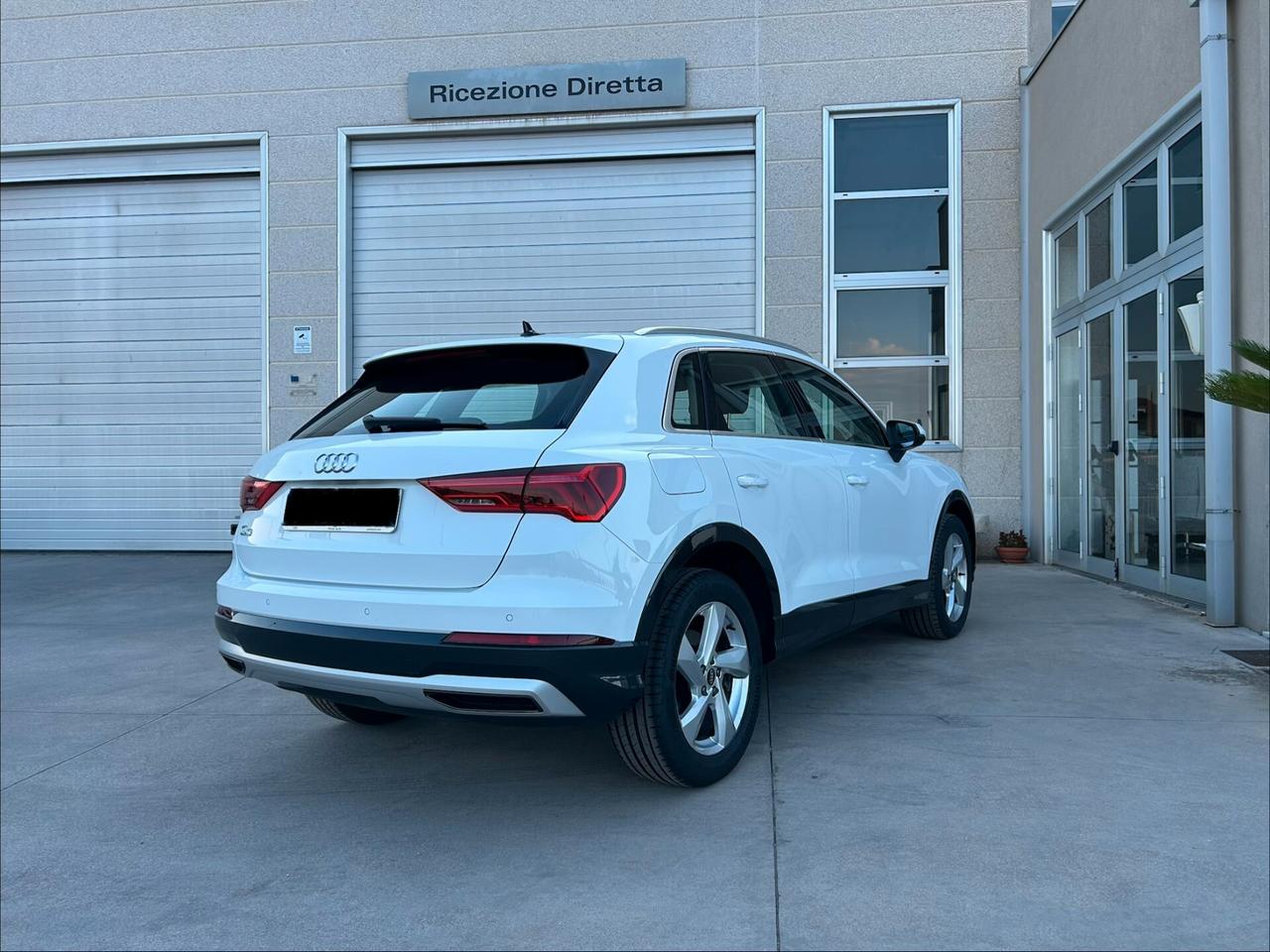 Audi Q3 35 TDI S tronic Business Advanced
