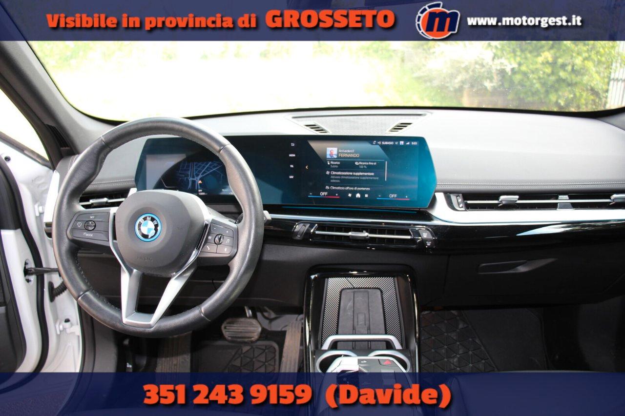 BMW iX1 edrive 20 X-Line