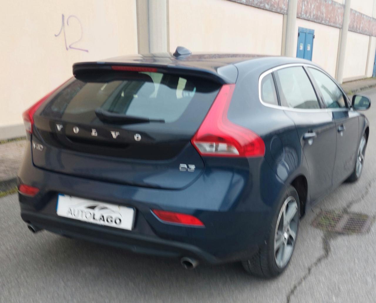 Volvo V40 D3 Momentum