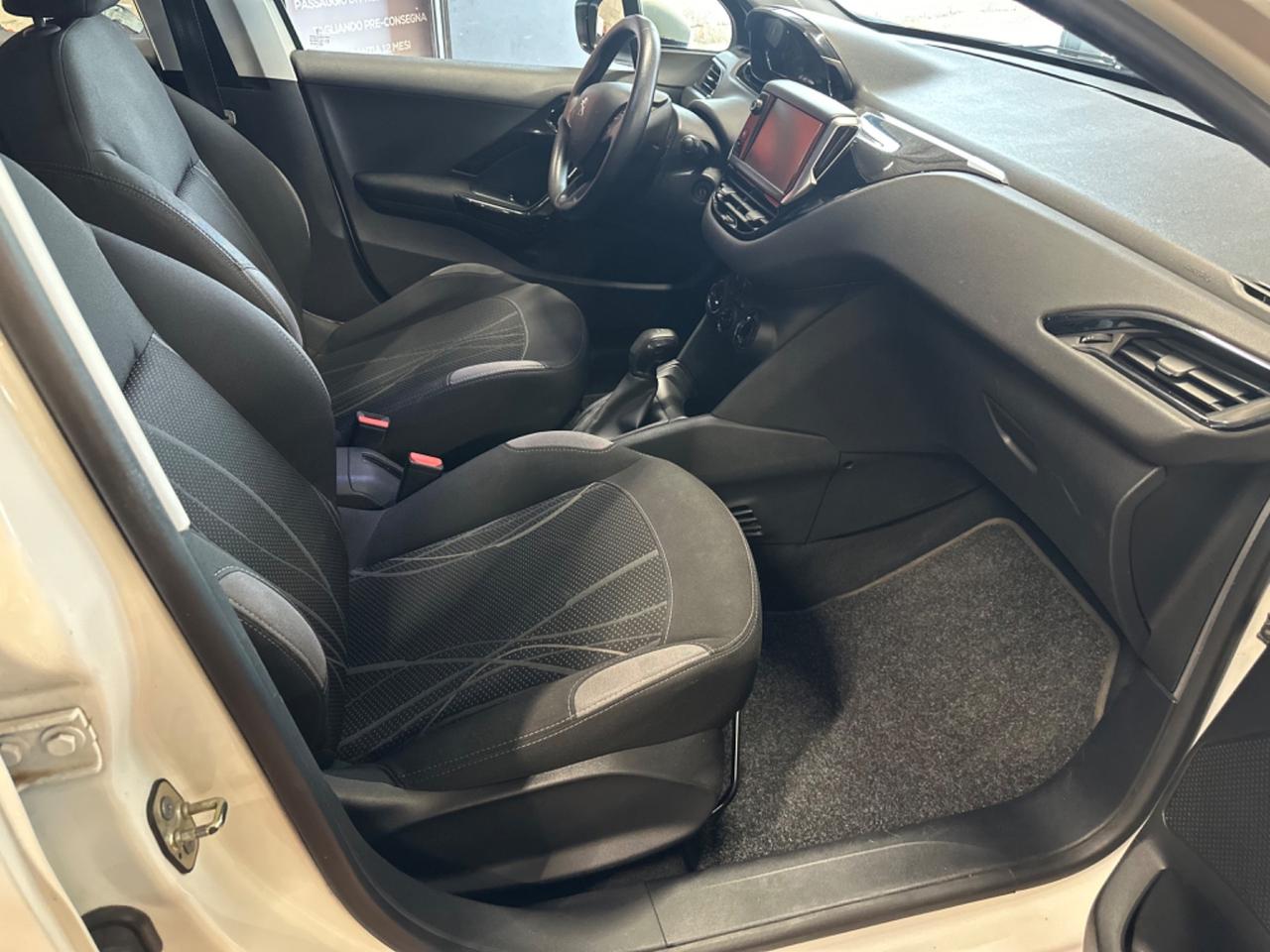Peugeot 208 1.0 VTi 68 CV 5 porte Access