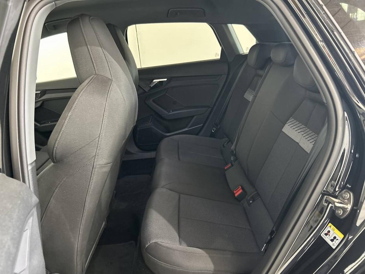 Audi A3 SPB 30 TDI Business Advanced
