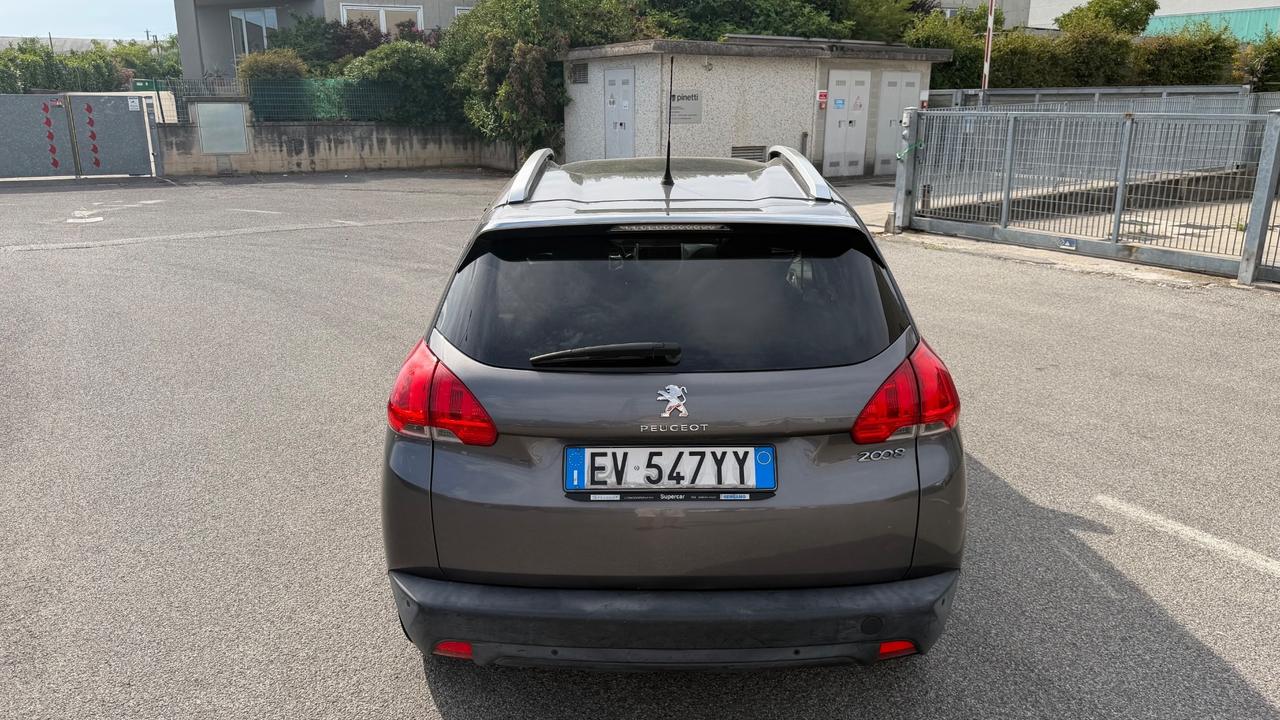 Peugeot 2008 PureTech 82 Allure