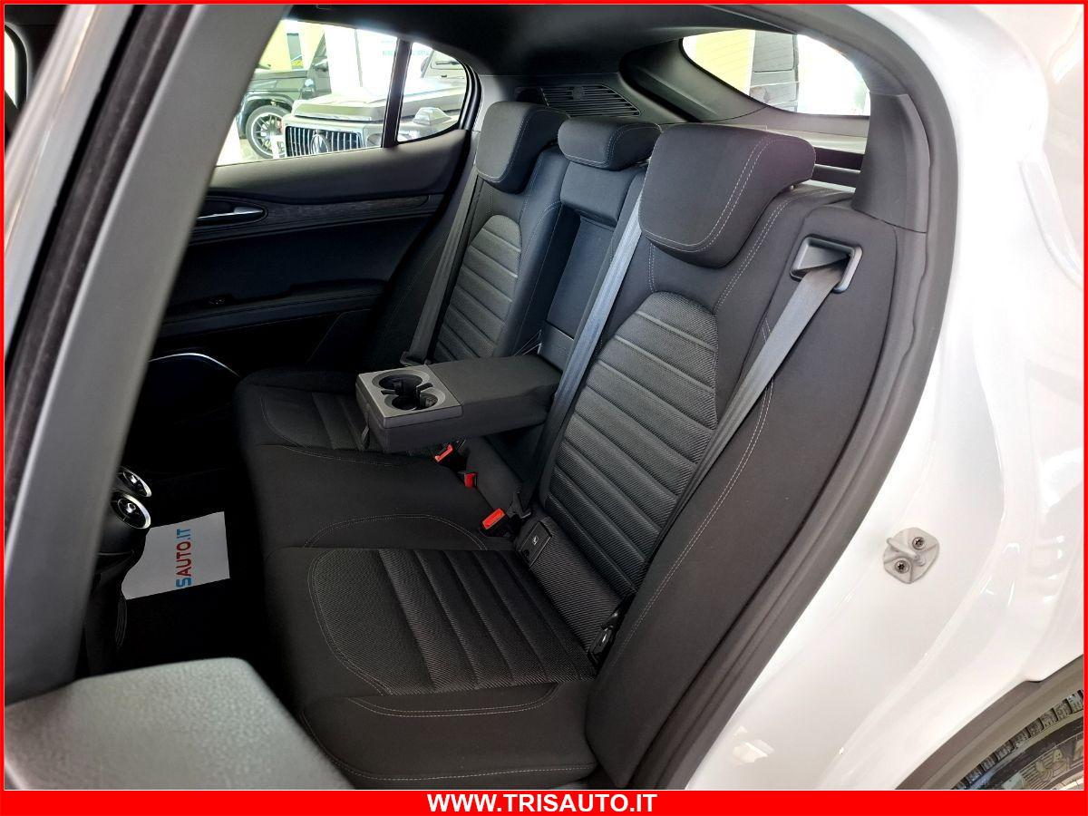 ALFA ROMEO Stelvio 2.2 Td AT8 Super (BIXENO+NAVI)