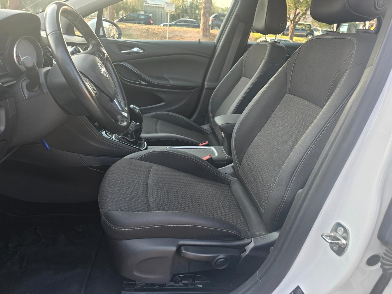 Opel Astra 1.6 CDTi 136CV Start&Stop 5 porte Innovation
