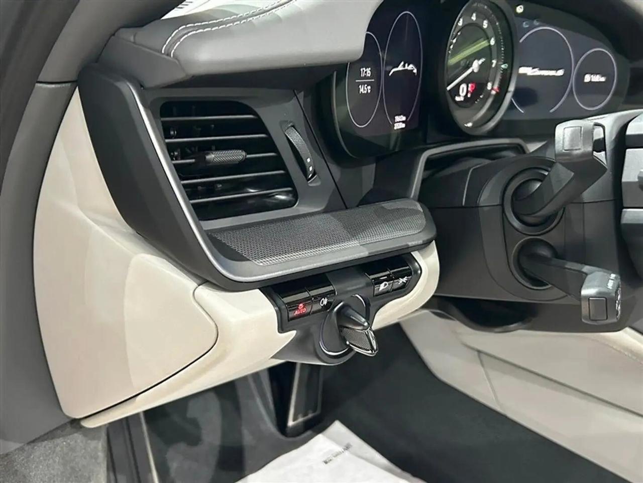 Porsche 911 Carrera S Cabriolet