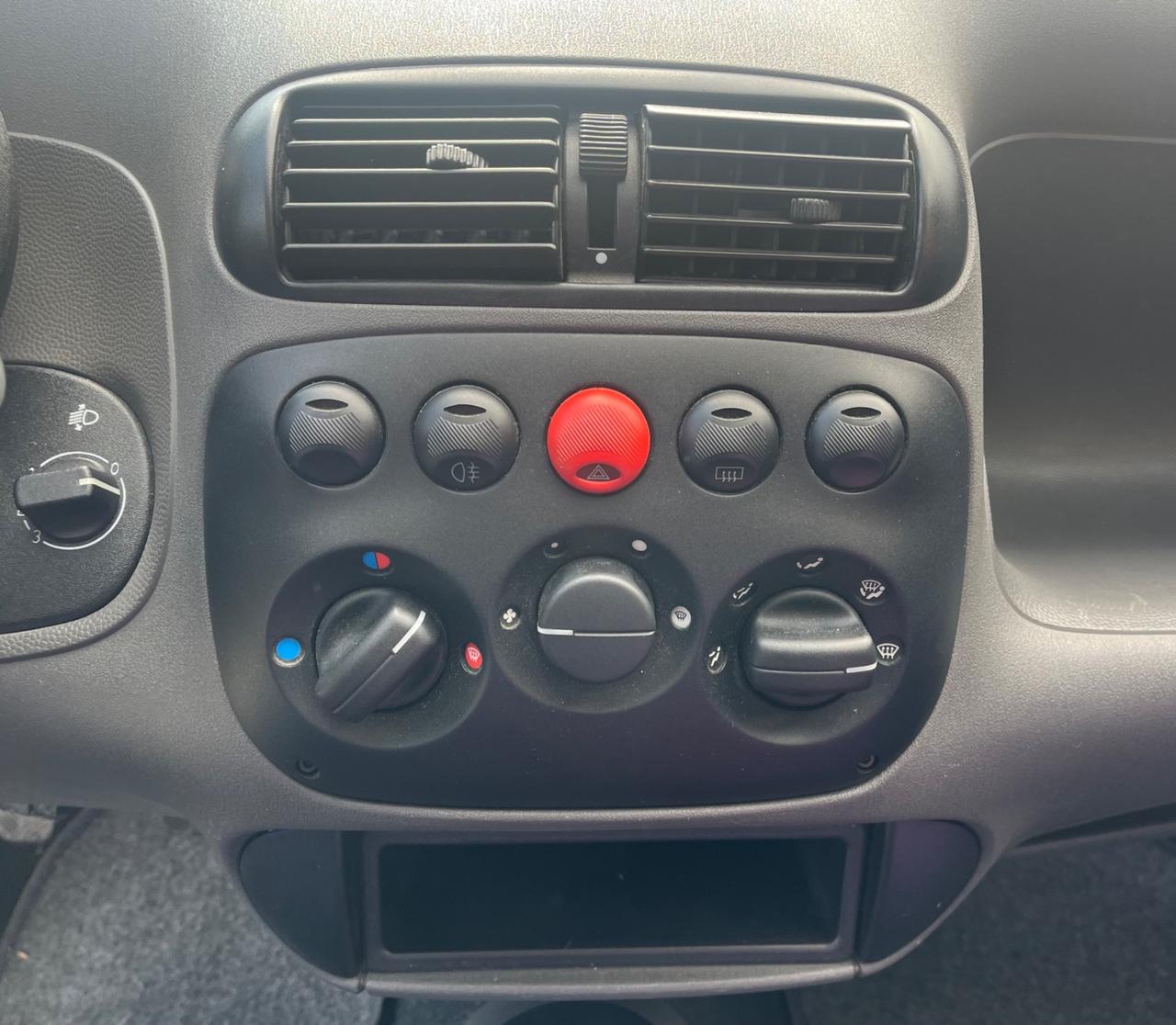 Fiat Seicento 900i cat Young-solo Km 42000-