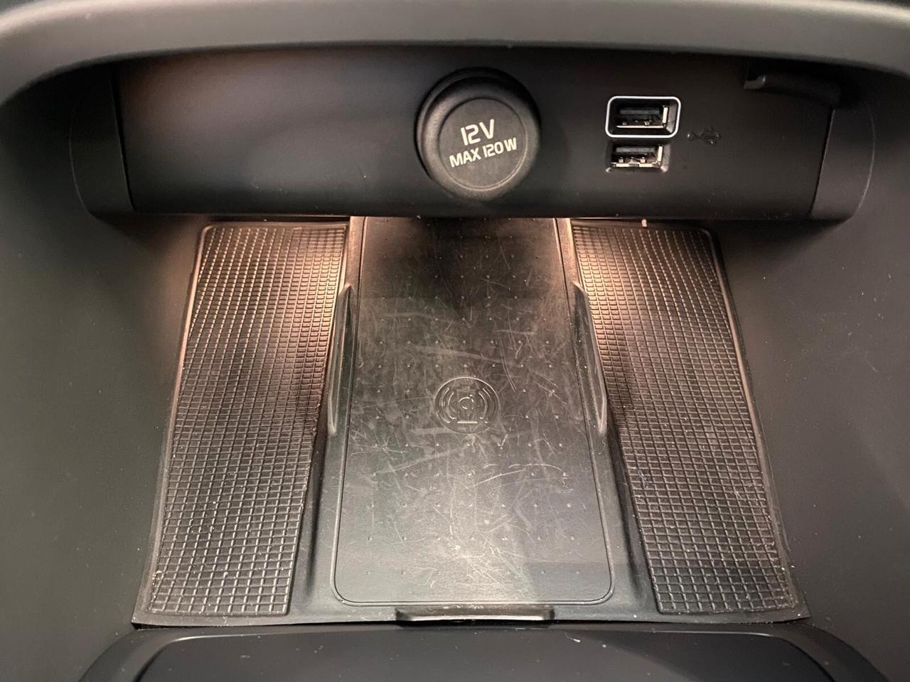 Volvo XC40 T4 Recharge Plug-in Hybrid automatico Core