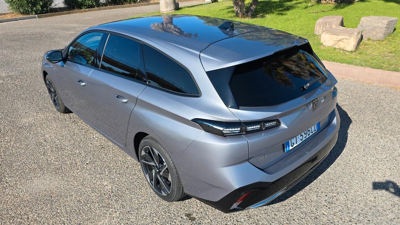 Peugeot 308 PureTech Turbo 130 S&S SW Allure