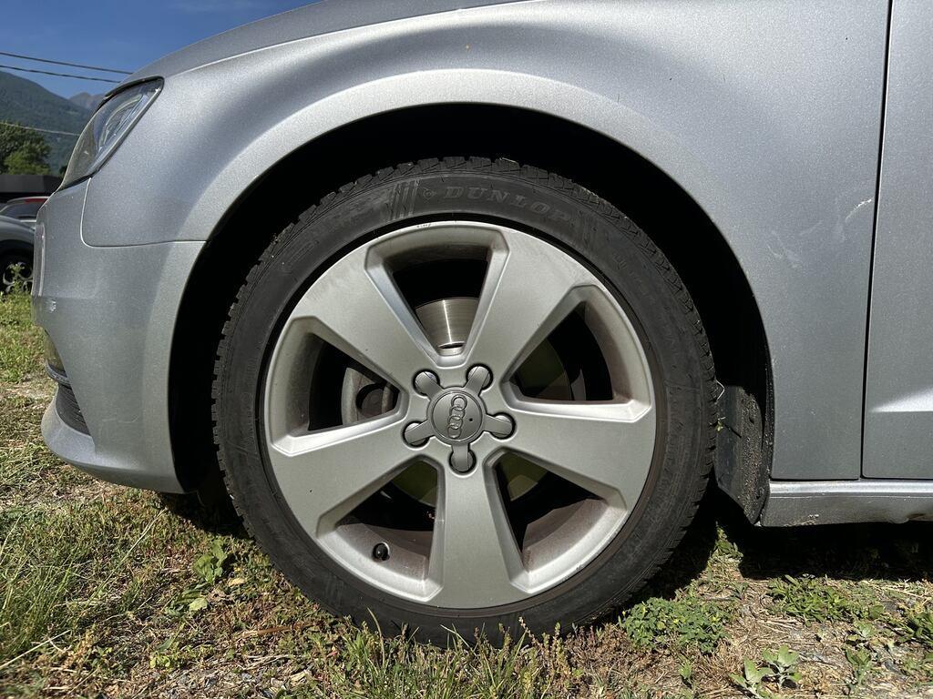 Audi A3 Sportback 1.6 tdi Ambition 110cv s-tronic E6