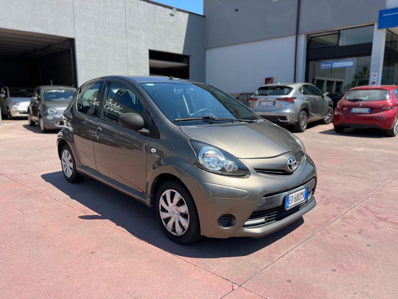 Toyota Aygo 1.0 12V VVT-i 5 porte Edition