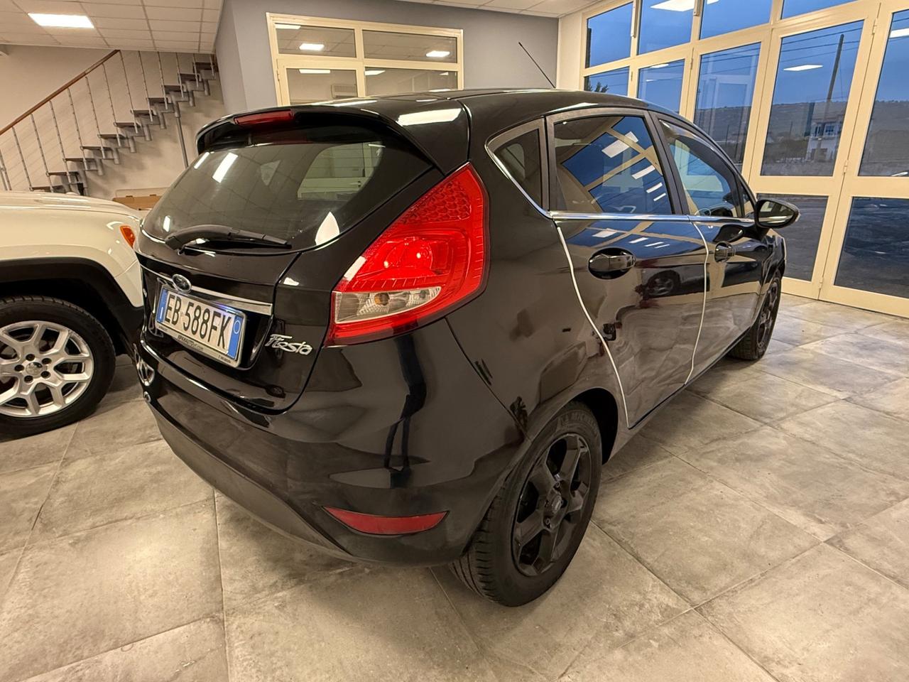 Ford Fiesta 1.4 5 porte Bz.- GPL Titanium