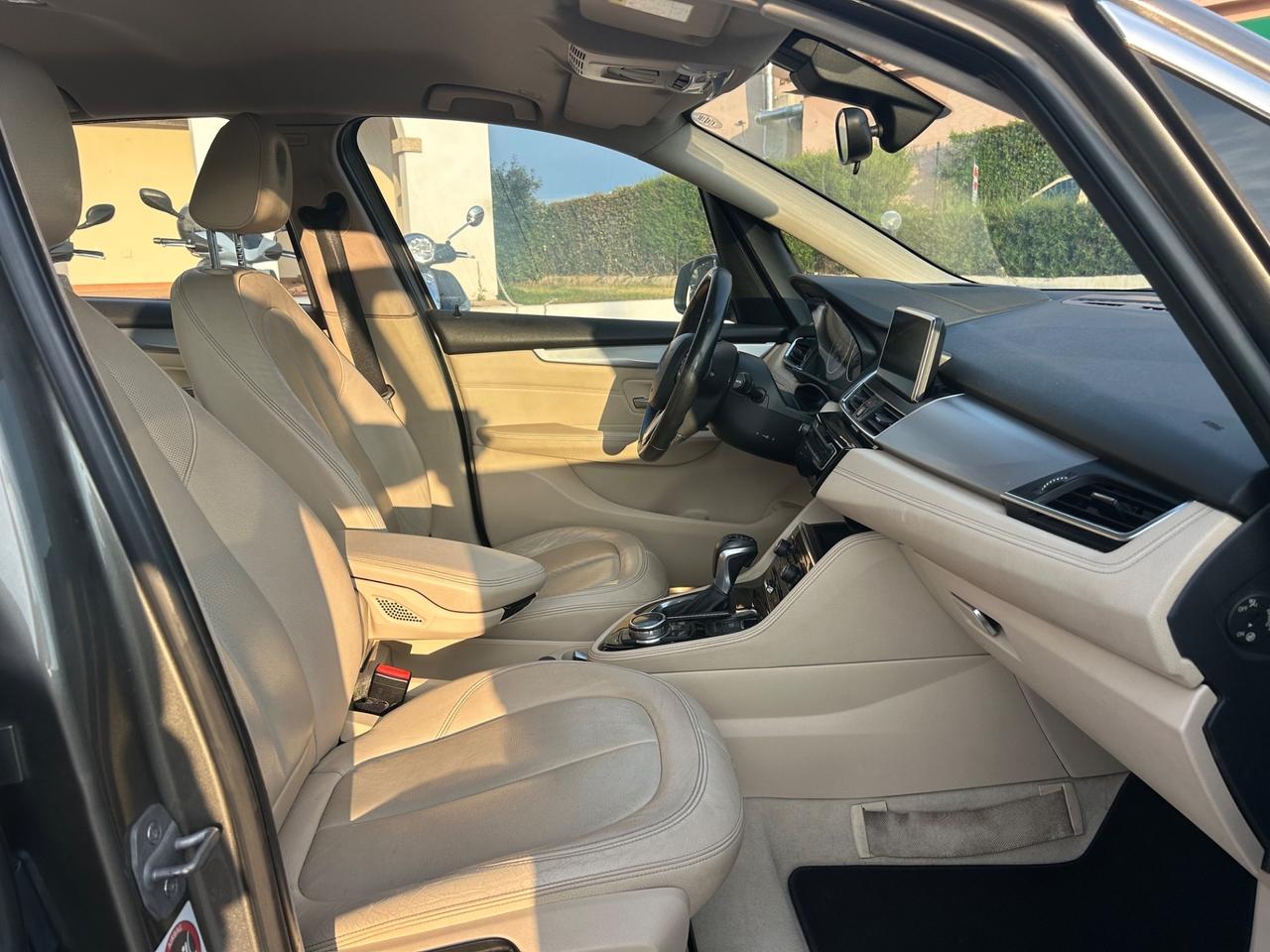 Bmw 218 active tourer steptronic luxury