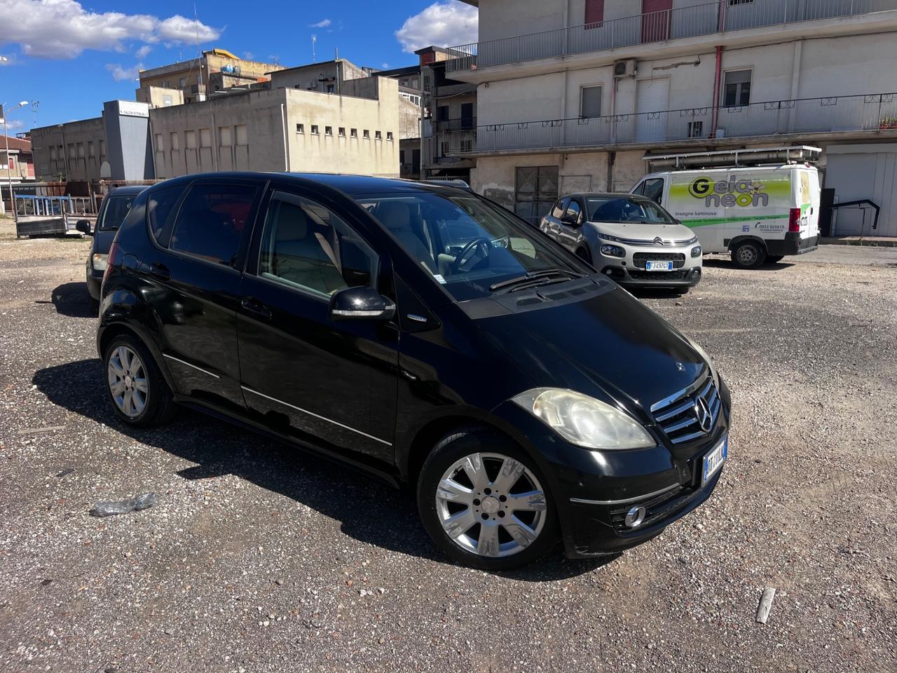 Mercedes A180 cdi 110cv Restilyng 2009 PERMUTA