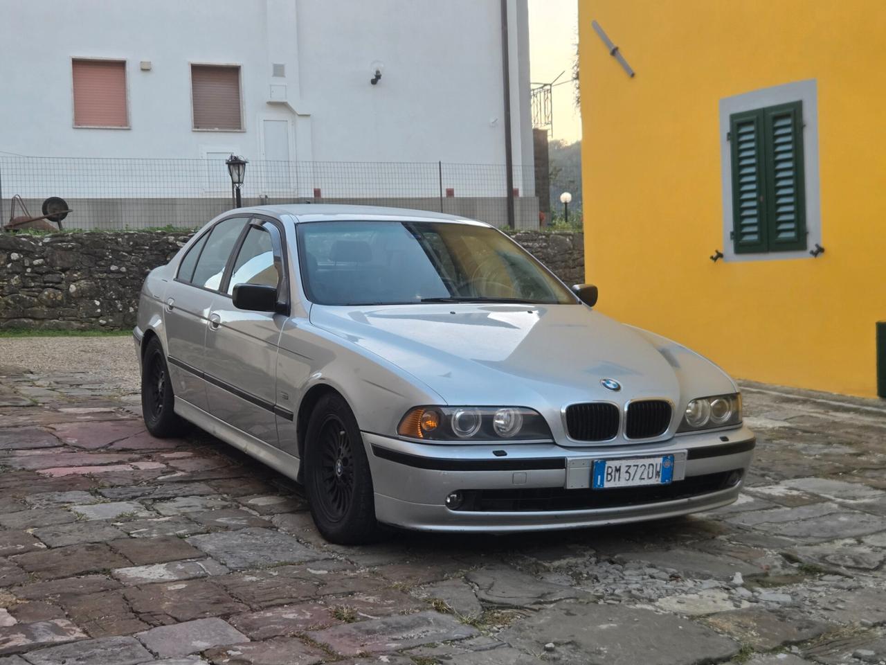 Bmw 530 530d 24V cat Attiva