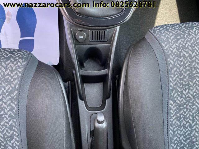 LANCIA Ypsilon 1.0 FireFly 5 porte S&S Hybrid Ecochic Silver