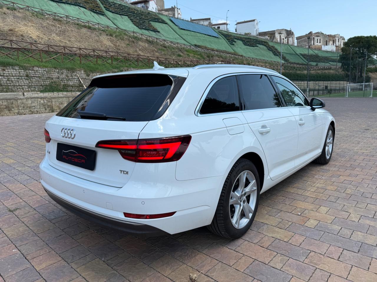 Audi A4 Avant 2.0 TDI 150 CV S tronic Business Sport