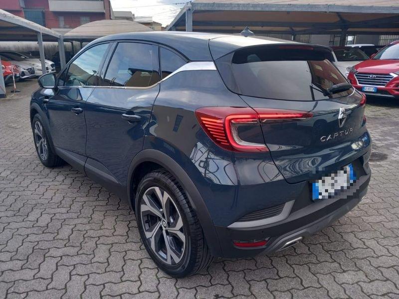 Renault Captur Full Hybrid E-Tech 145 CV RS Line