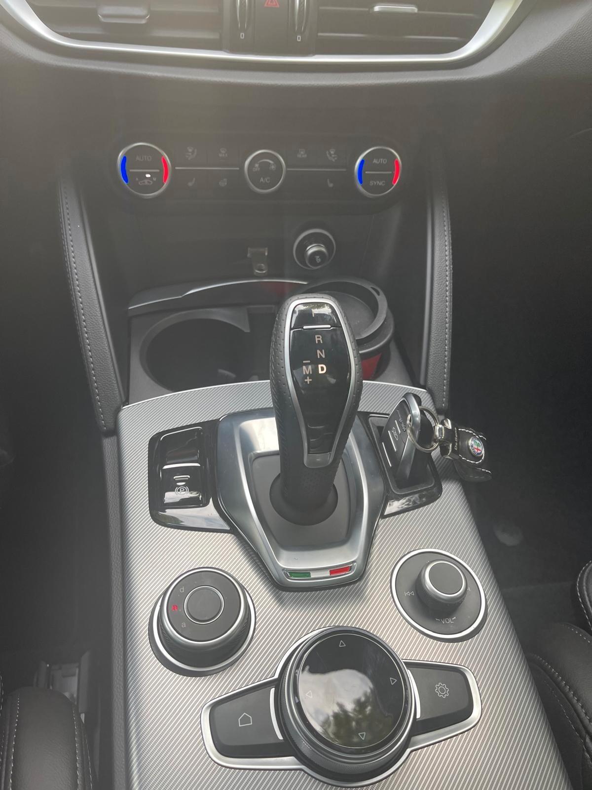 Alfa Romeo Stelvio 2.2 Turbodiesel 210 CV AT8 Q4 Veloce