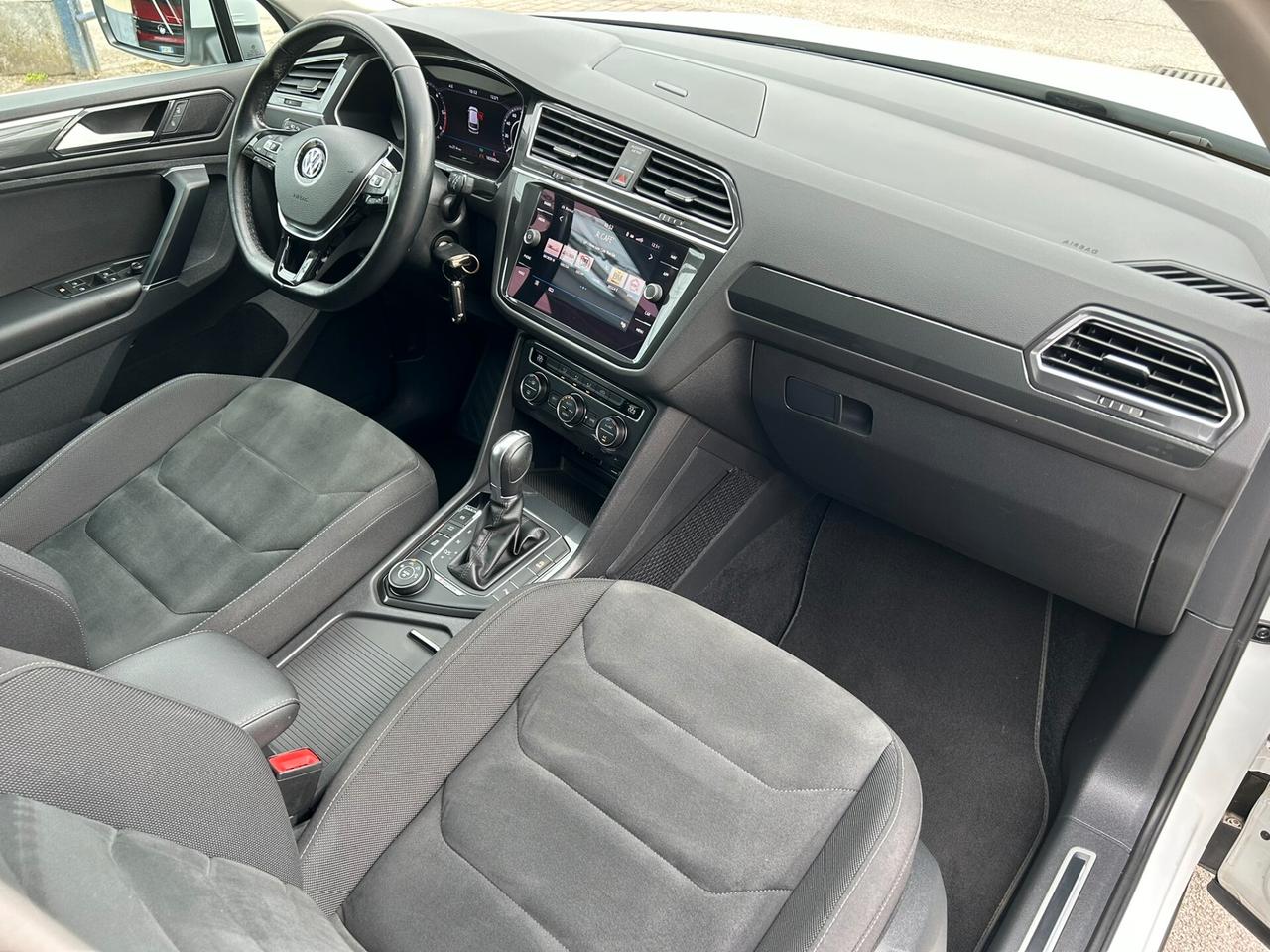 VW TIGUAN 2.0 TDI 150CV DSG 4MOTION R-Line