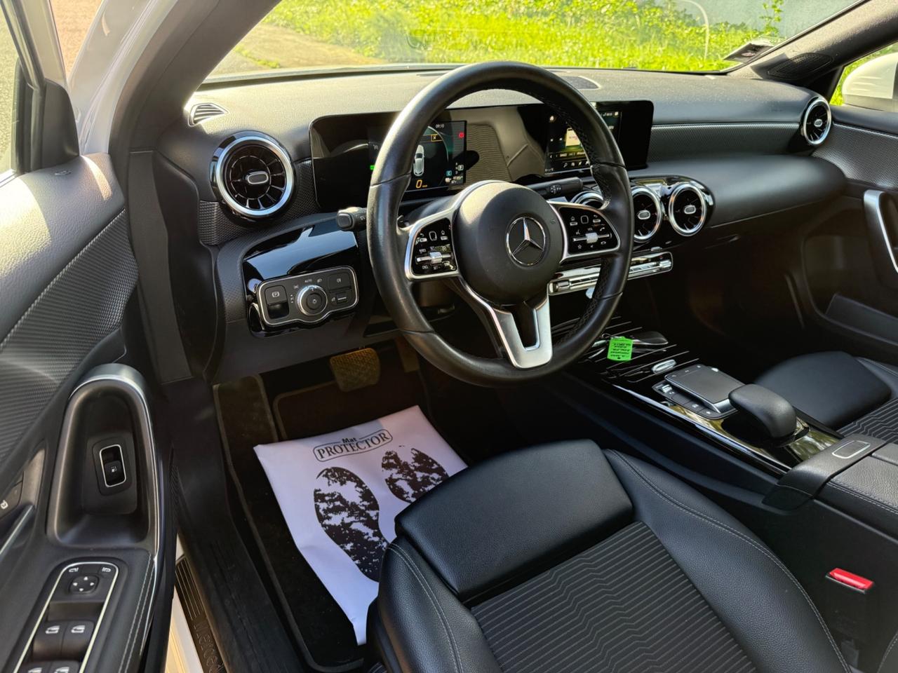 Mercedes-benz A 250 e Automatic EQ-Power Business