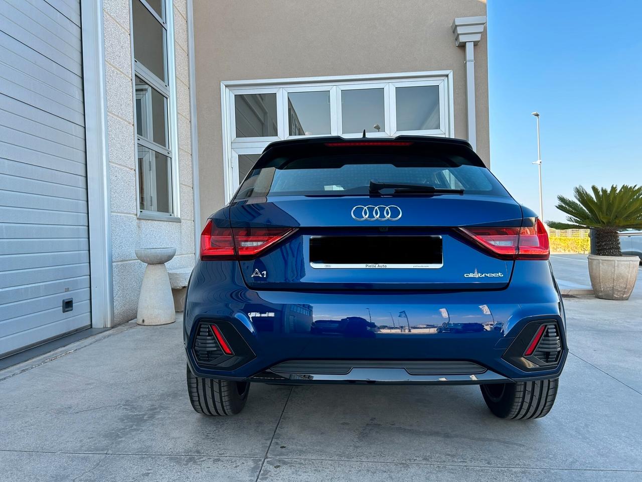 Audi A1 allstreet 30 TFSI S tronic Identity Contrast