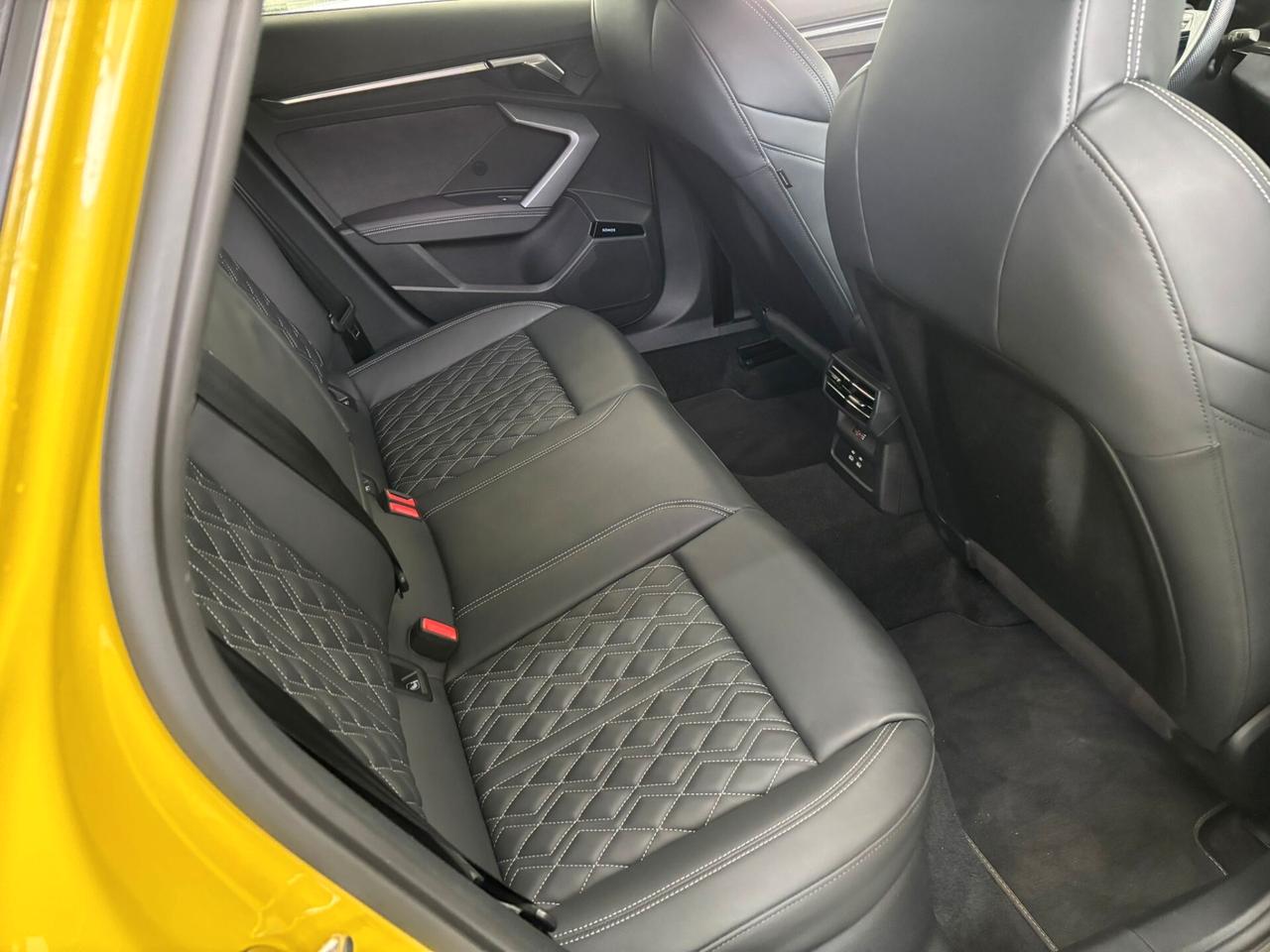 Audi A3 allstreet 35 TFSI S tronic Identity Contrast