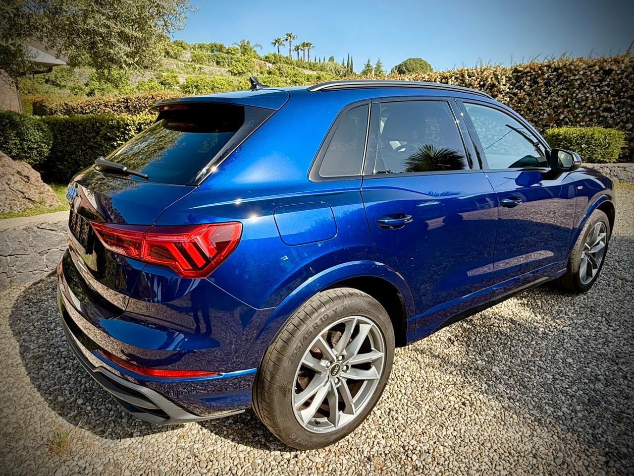 Audi Q3 35 TDI S tronic line edition