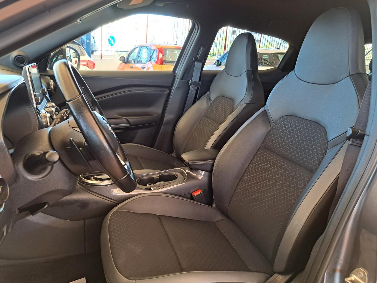 Nissan Juke 1.0 DIG-T 114 CV DCT N-Connecta