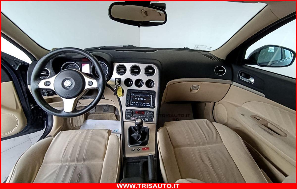 ALFA ROMEO 159 1.9 JTDm Distinctive (ANDROID AUTO)