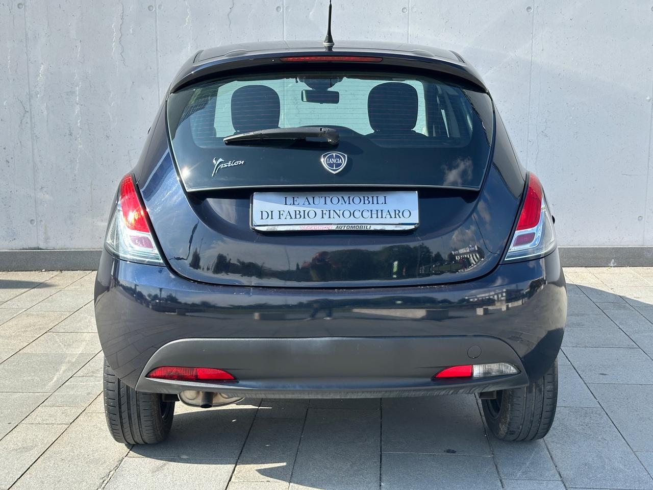Lancia Ypsilon 1.2 69 CV 5 porte S&S Gold
