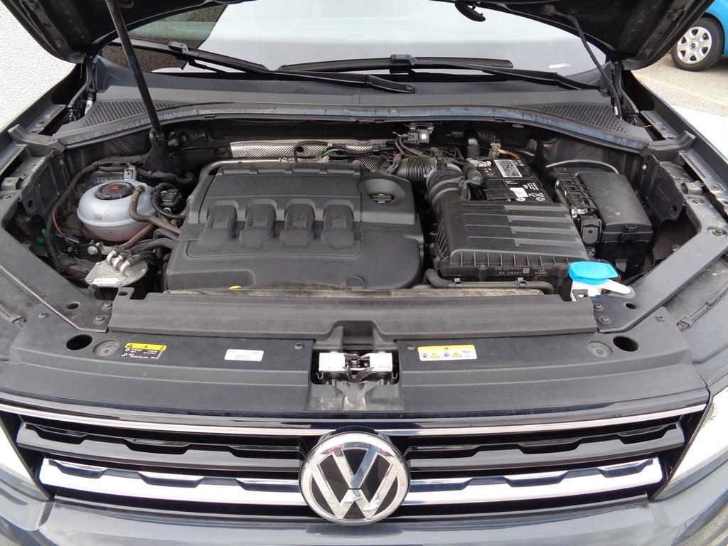 Volkswagen Tiguan 2.0 TDI SCR DSG Business BlueMotion Technology