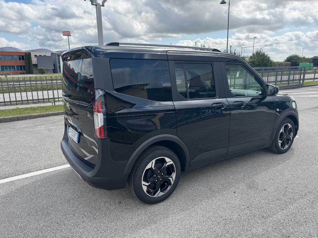 Ford Tourneo Courier Active 1.0EcoB. 125CV Autom