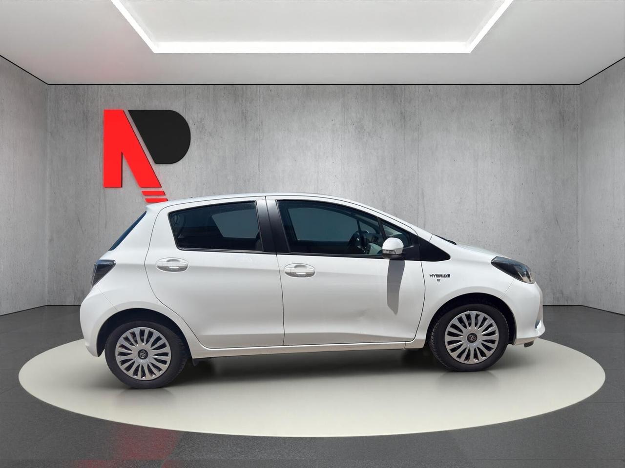 Toyota Yaris 1.5 Hybrid 5 porte Lounge