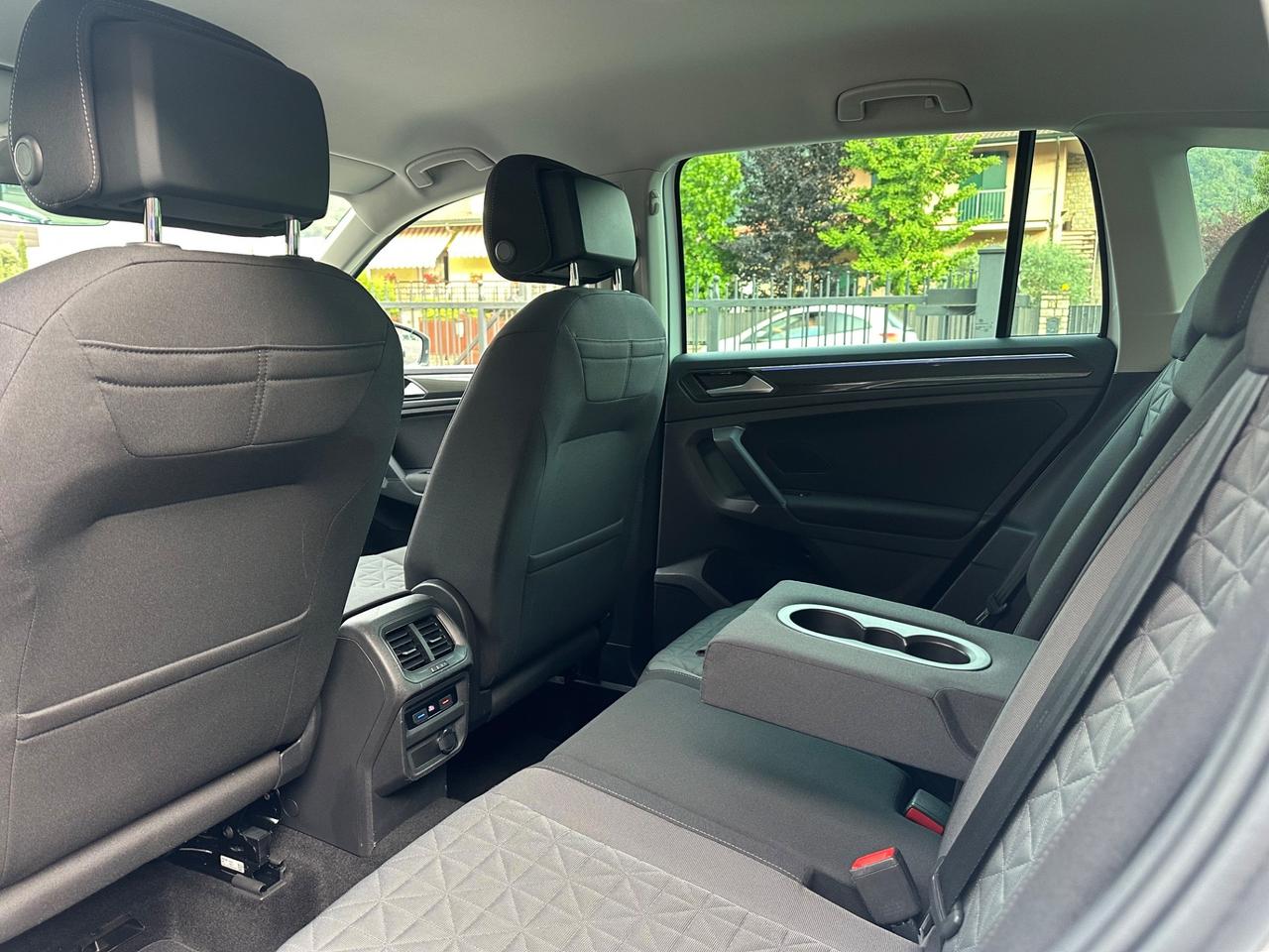 Volkswagen Tiguan 2.0 TDI 150 CV SCR DSG Elegance