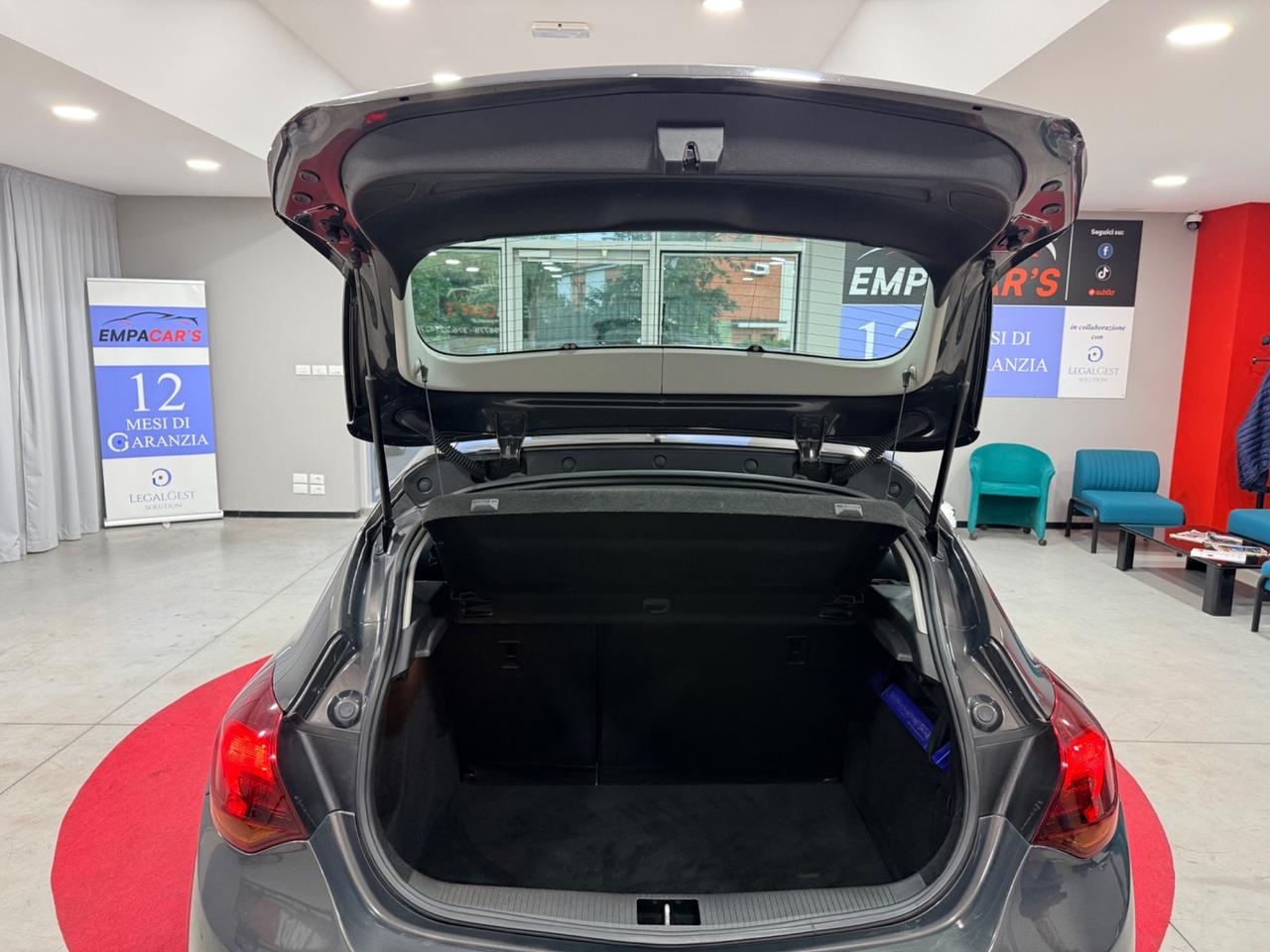 Opel Astra 2.0 CDTI 165CV 5 Porte Cosmo