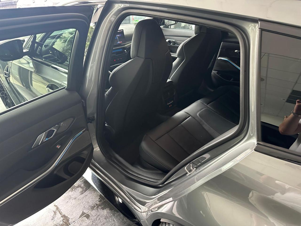BMW M3 M3 Comp Touring xDrive Harman Kardon Carbonio Led