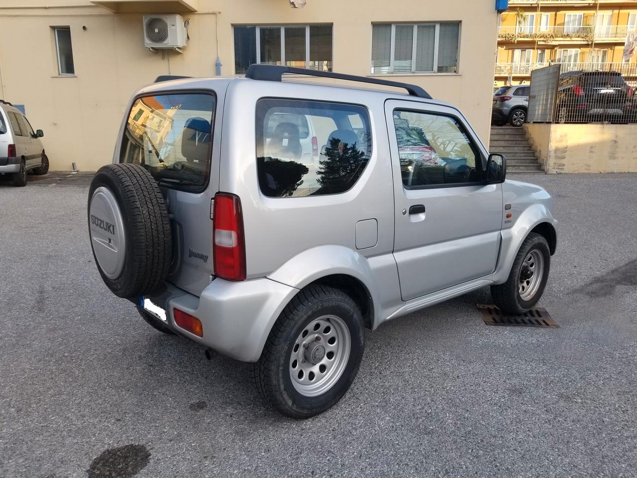 Suzuki Jimny 1.5 DDiS cat 4WD