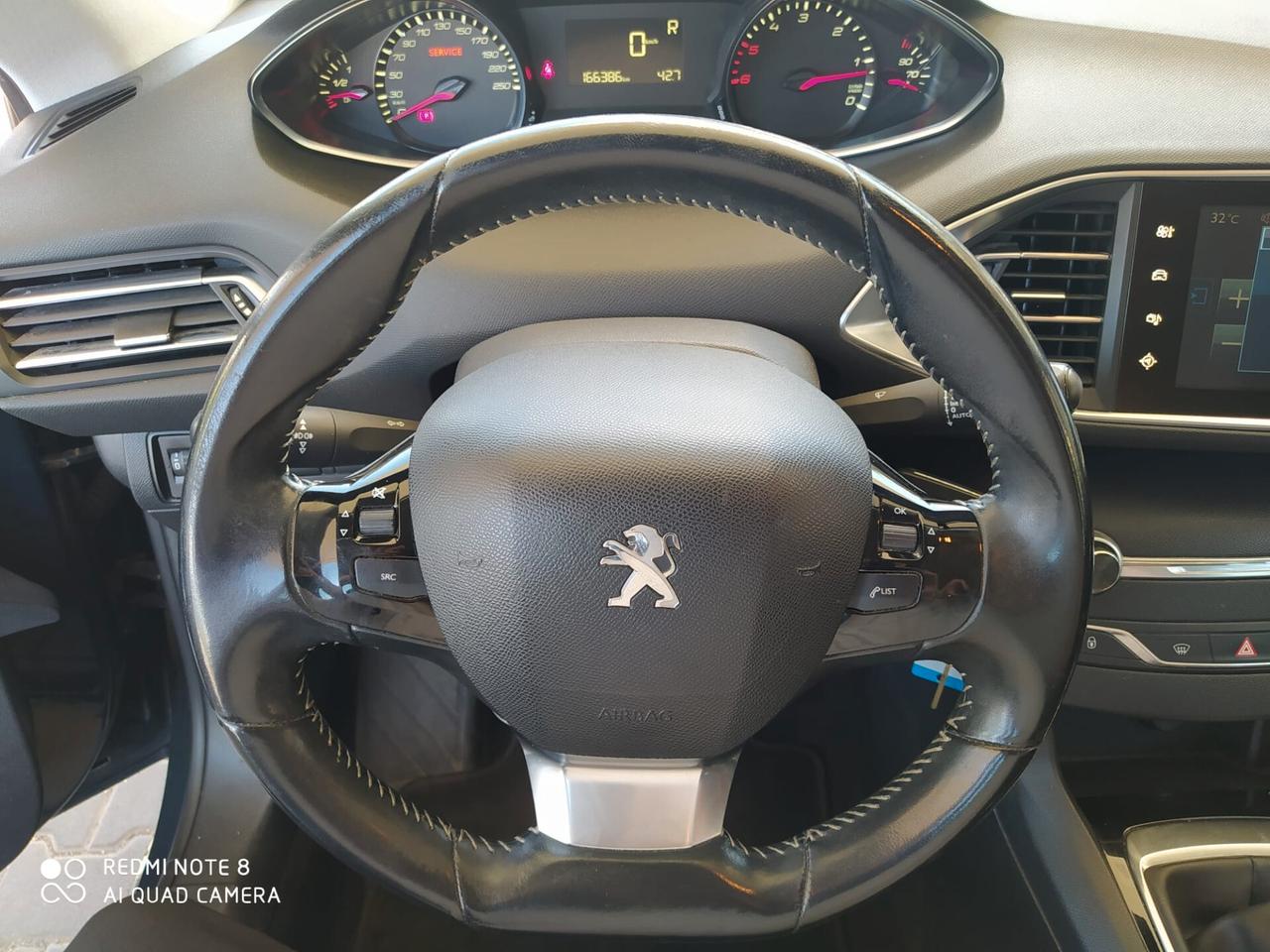 Peugeot 308 BlueHDi 120 S&S SW Business