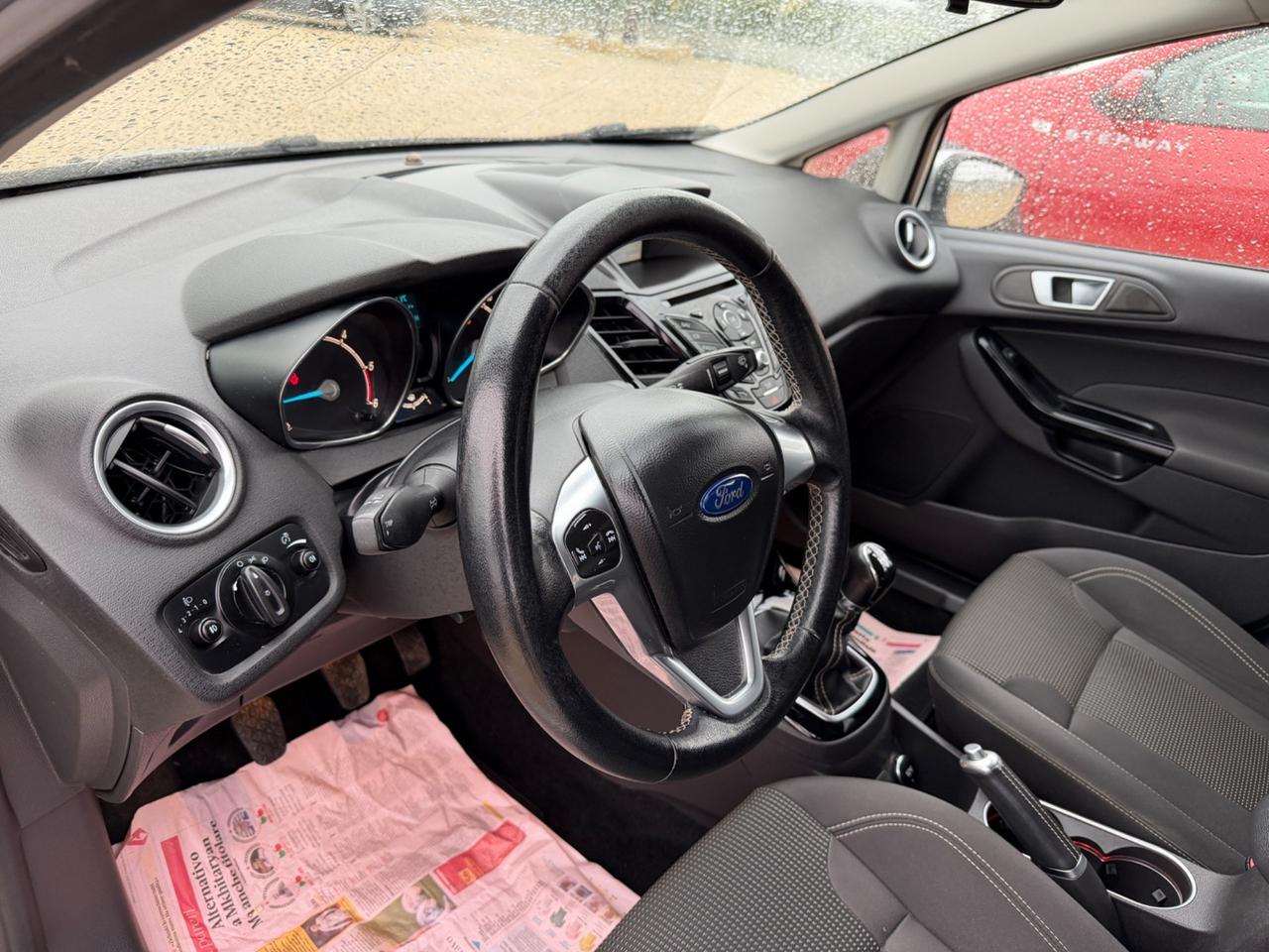 Ford Fiesta 1.5 TDCi 75CV 5 porte Titanium