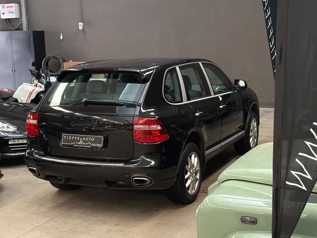 PORSCHE Cayenne 3.6
