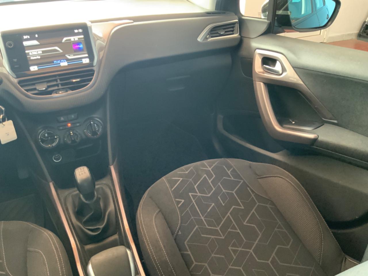 Peugeot 2008 1.6 e-HDi 92 CV Stop&Start Allure