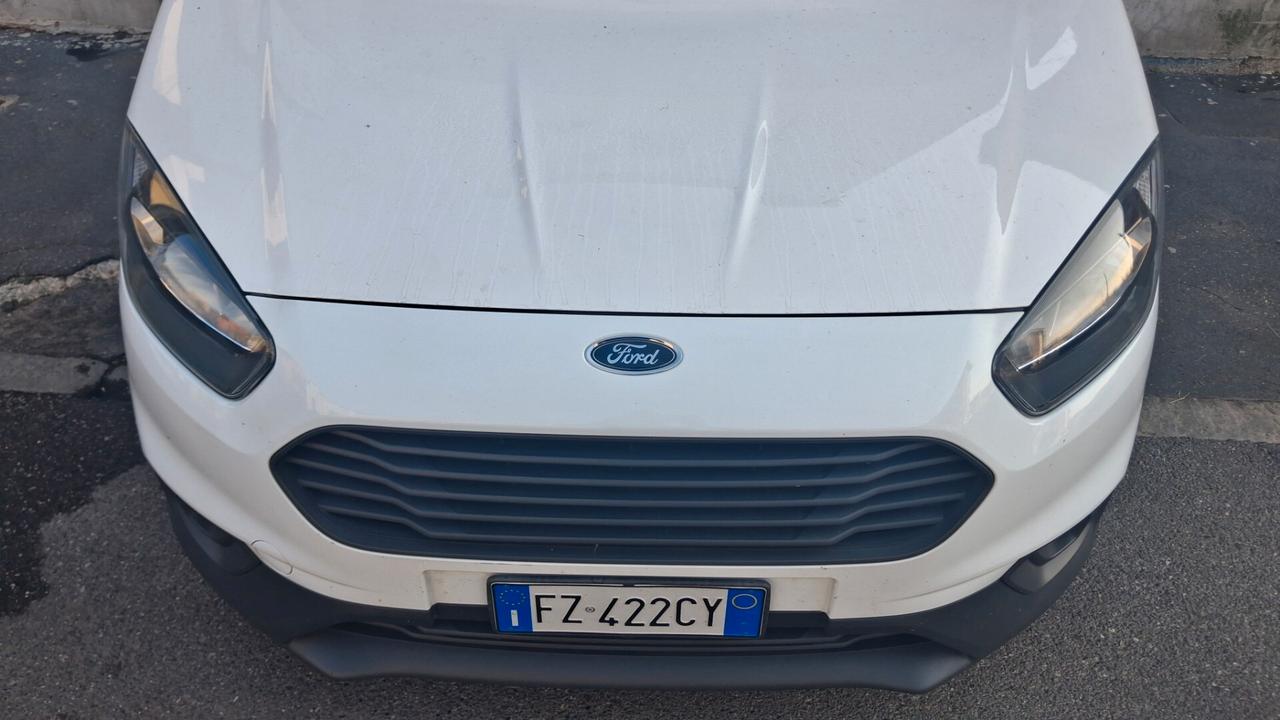 Ford Tourneo Courier 1.5 TDCI 75 CV Plus