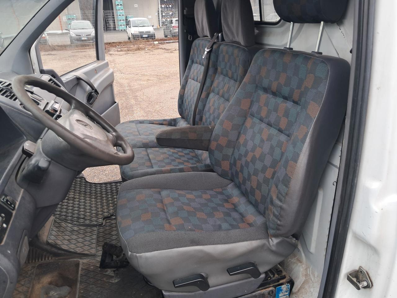 VITO 112 cdi GANCIO TRAINO