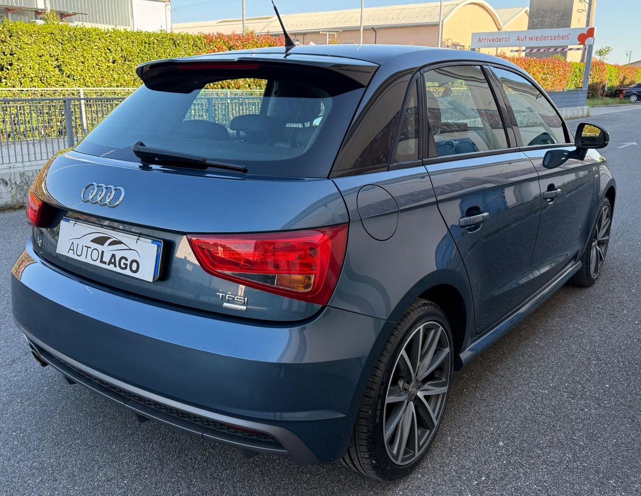 Audi A1 1.0 TFSI ultra S-Line