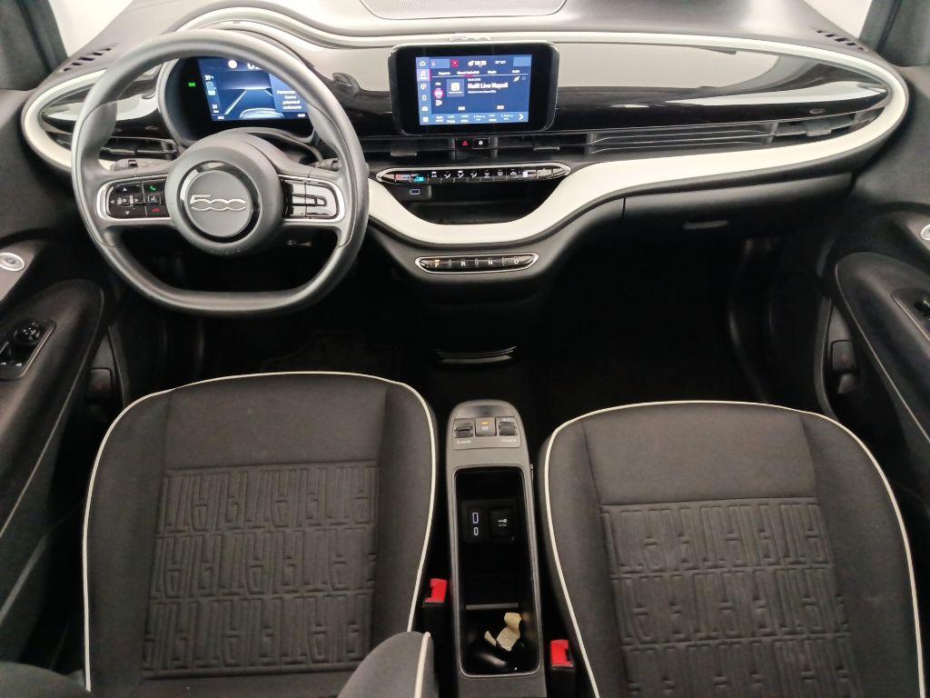 FIAT 500e - 500e Berlina 23,65 kWh Action